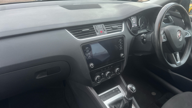 Skoda Octavia 1.5 TSI SE 5dr Petrol Hatchback